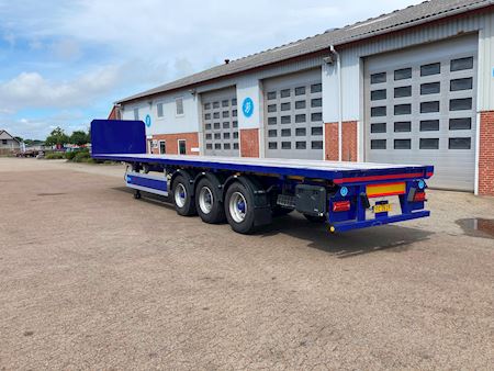 Dennison  Flatbed