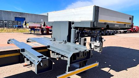 Goldhofer STZ-MPA-5 Low trailer