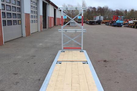 Innenlader pallet Elementtrailer