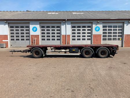 Renders  Flatbed