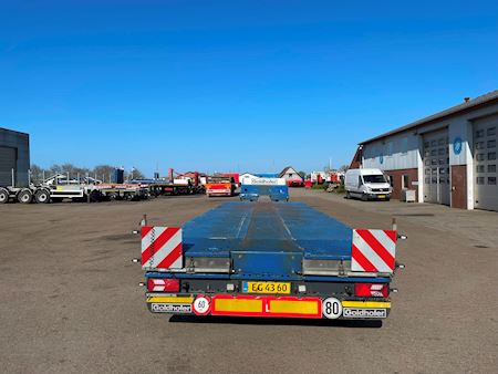 Goldhofer STN - L 4 (245) A Low loader
