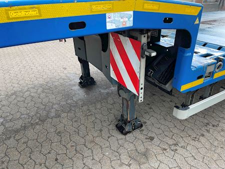 Goldhofer STN - L 4 (245) A Low loader