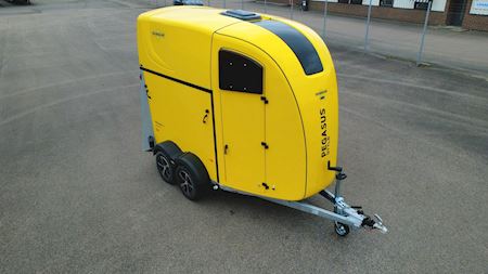 Humbaur Pegasus Style Hestetransporter
