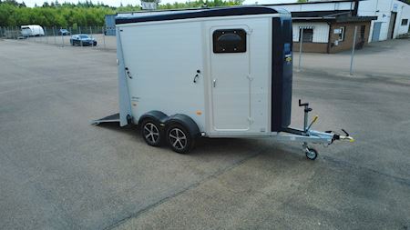 Humbaur Notos Alu Pferdetransporter