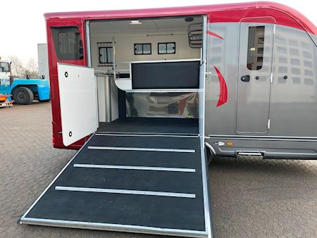 Equi-Trek Star-Treka Hestetransporter