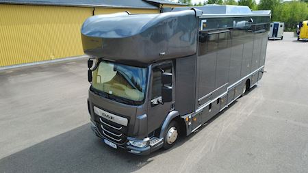 DAF Lehel horsebox 210 LF Horse transporter