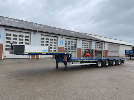 Goldhofer STN-L 4 Heavy trailer