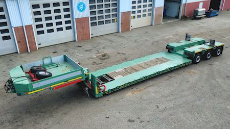Goldhofer STZ-VP 3 A Low loader