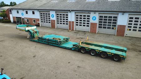 Faymonville STBZ-4VA Heavy trailer