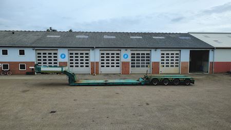 Faymonville STBZ-4VA Heavy trailer