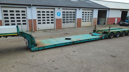 Faymonville STBZ-4VA Heavy trailer