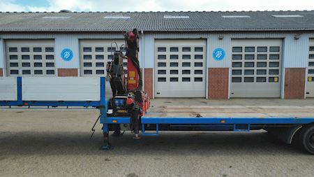 DAPA S20 HMF Crane + open box